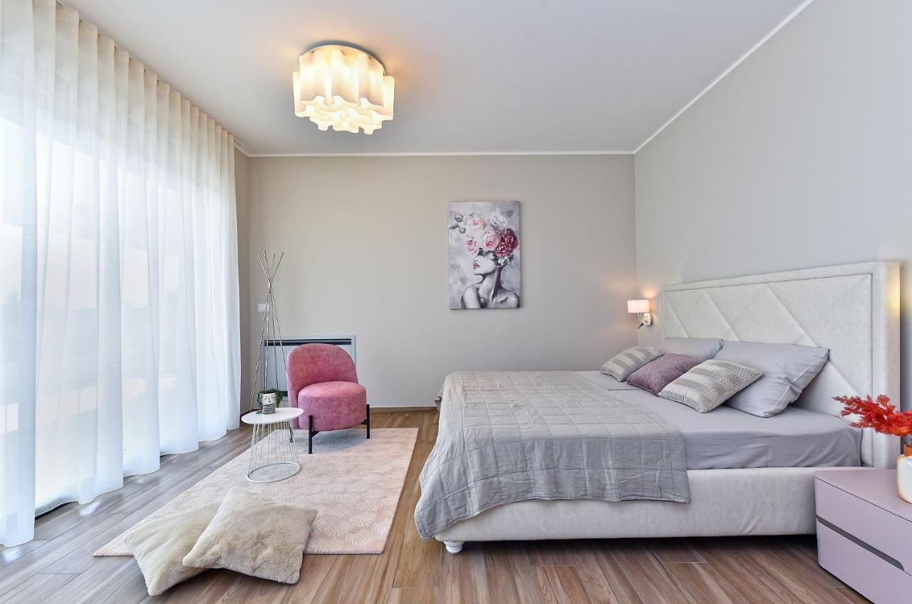 New Villa Tihi Otok Near The Beach Фажана Екстер'єр фото